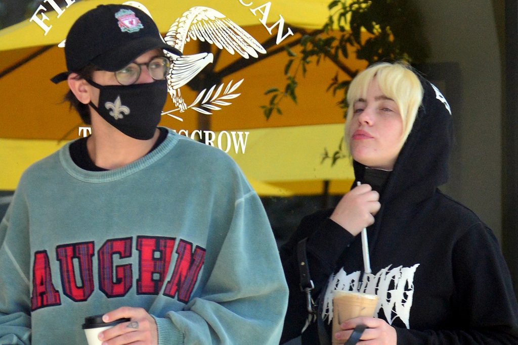 Who is Billie Eilish dating?